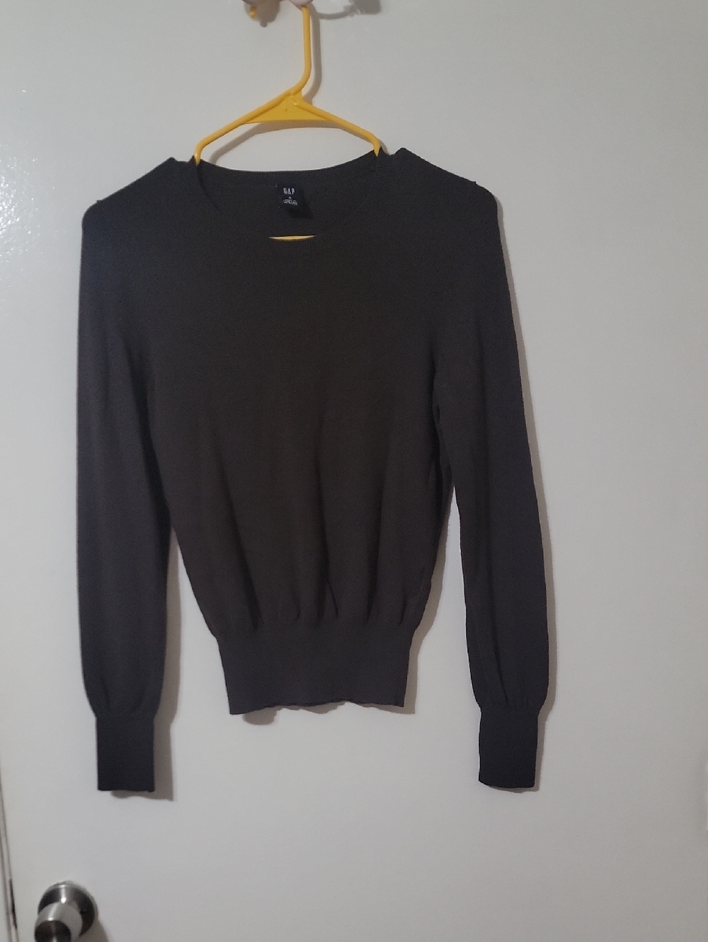 GAP Womens Brown Crewneck Sweater